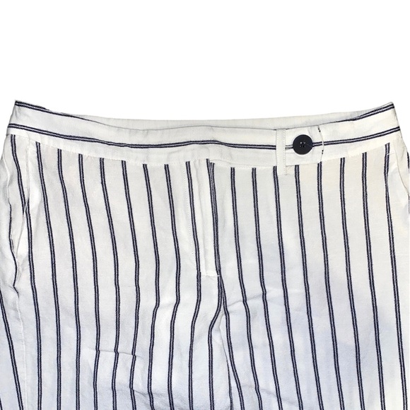 J JILL ☆ Linen / Rayon Wide Leg Pants ☆ White w/ Navy Blue Stripe ☆ Size 10 - Picture 3 of 7